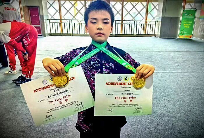 闵娟, 成为连续两