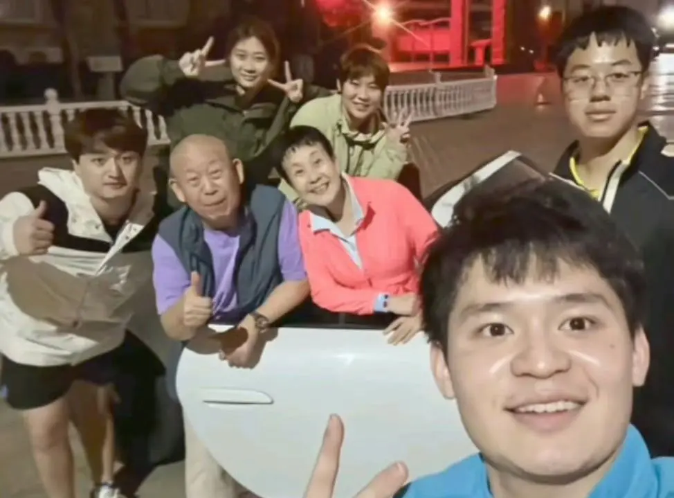 现身省队训, 会参加